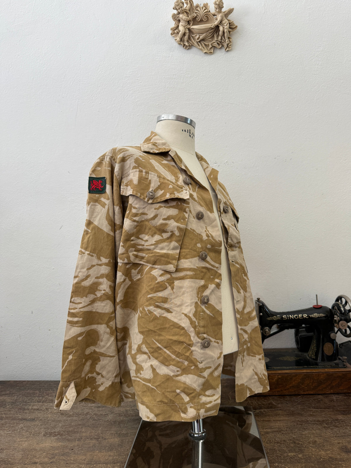 Vintage British Army Dpm Jacket “M”
