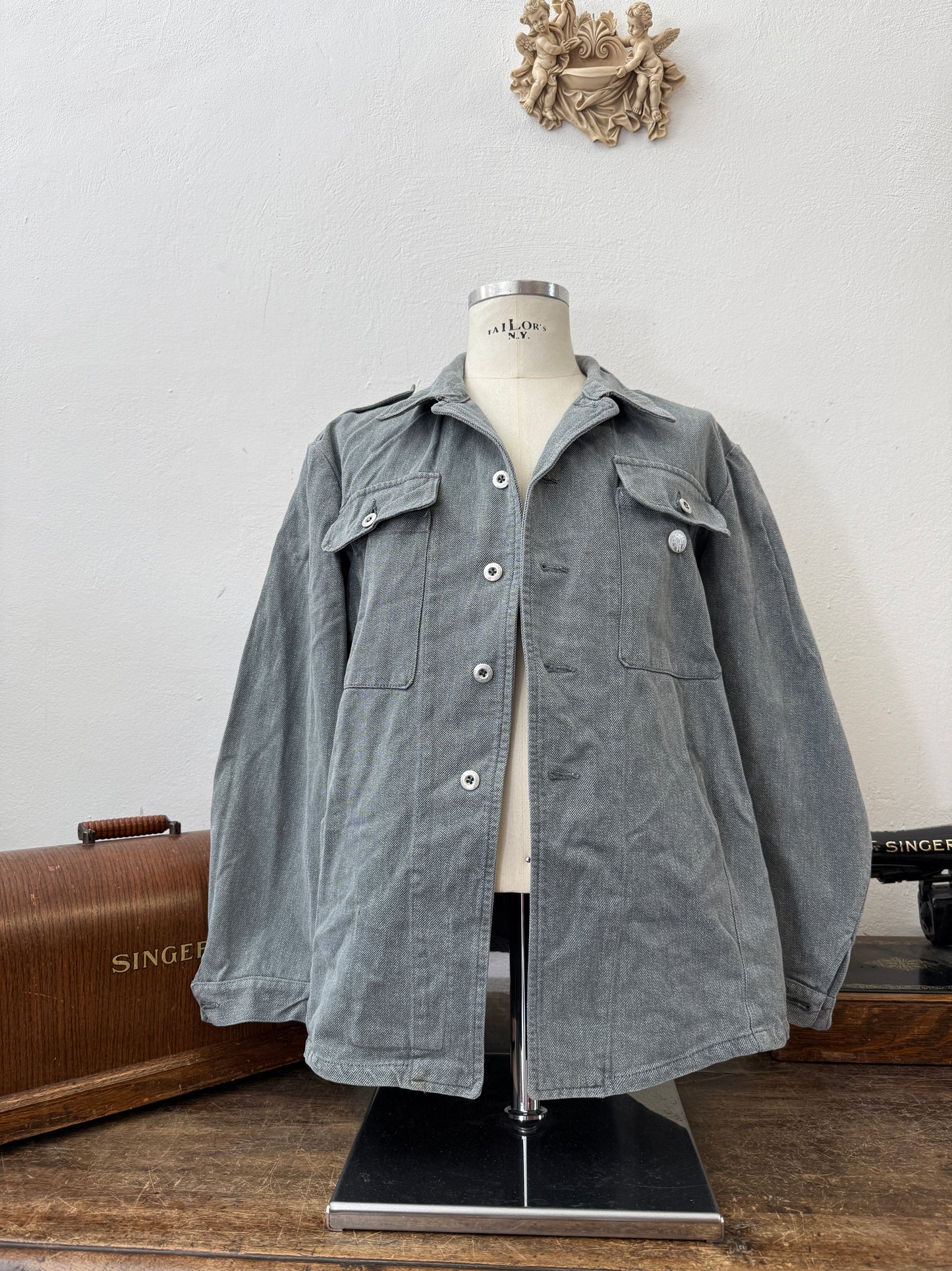 Vintage Swiss Army Jacket “L”