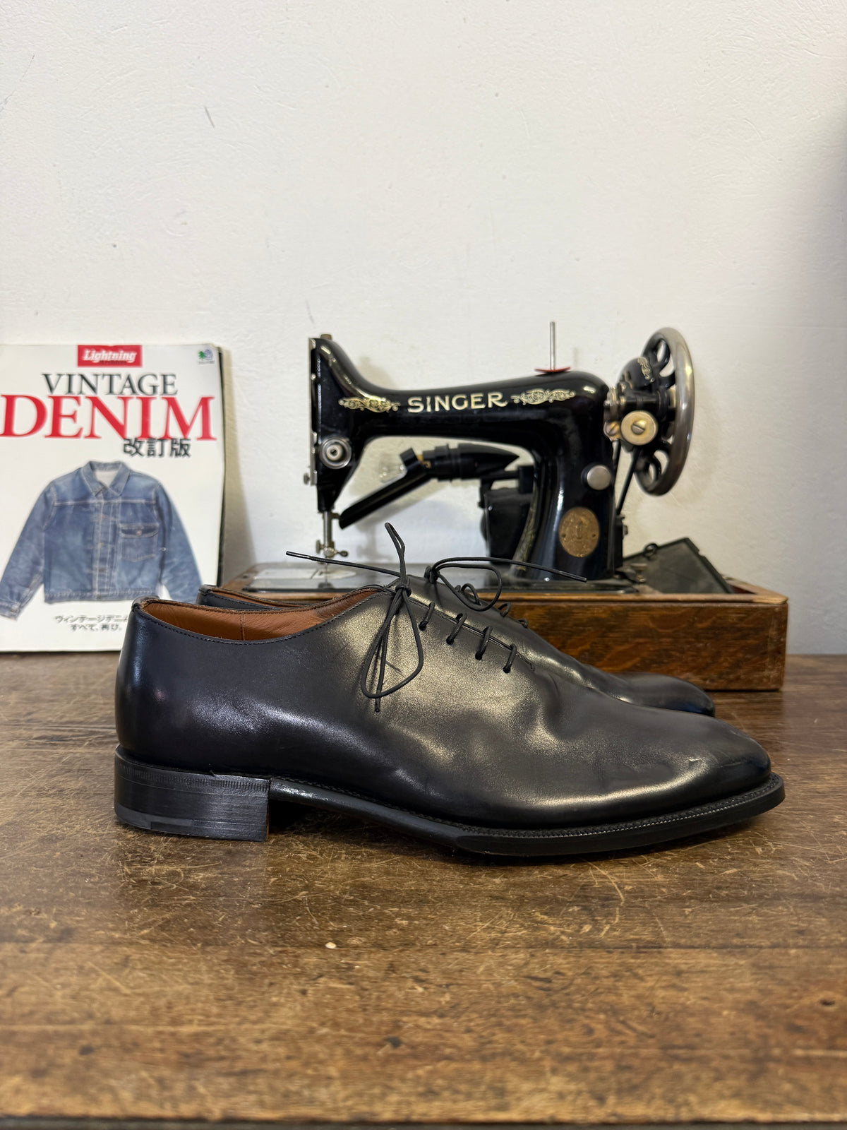 Used Church’s Men’s Black Leather Oxford Shoes – Made in England – UK Size 9