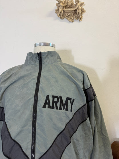 US Army IPFU Reflective Windbreaker – Training Uniform Jacket “XXL”