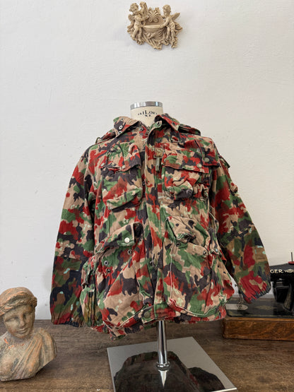 Vintage Swiss Army Camo Jacket M70 “S/M”
