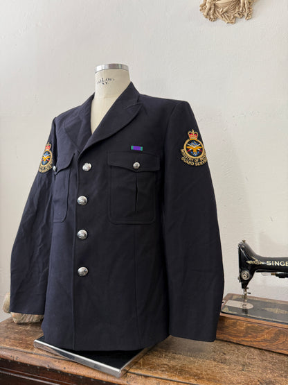 Vintage Ministry of Defence Guard Service Uniform Jacket – 1990s UK “L/XL”