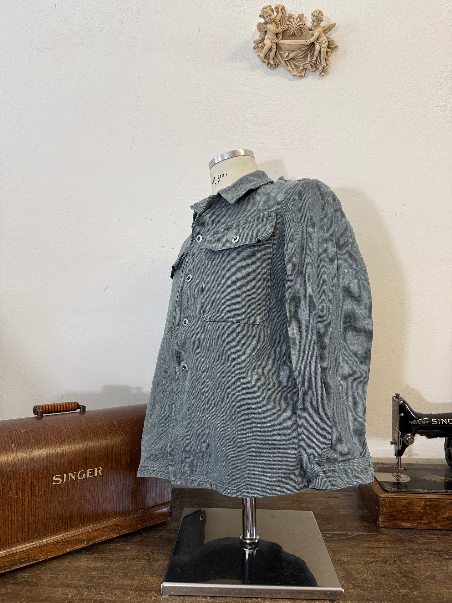 Vintage Swiss Army Jacket “S/M”