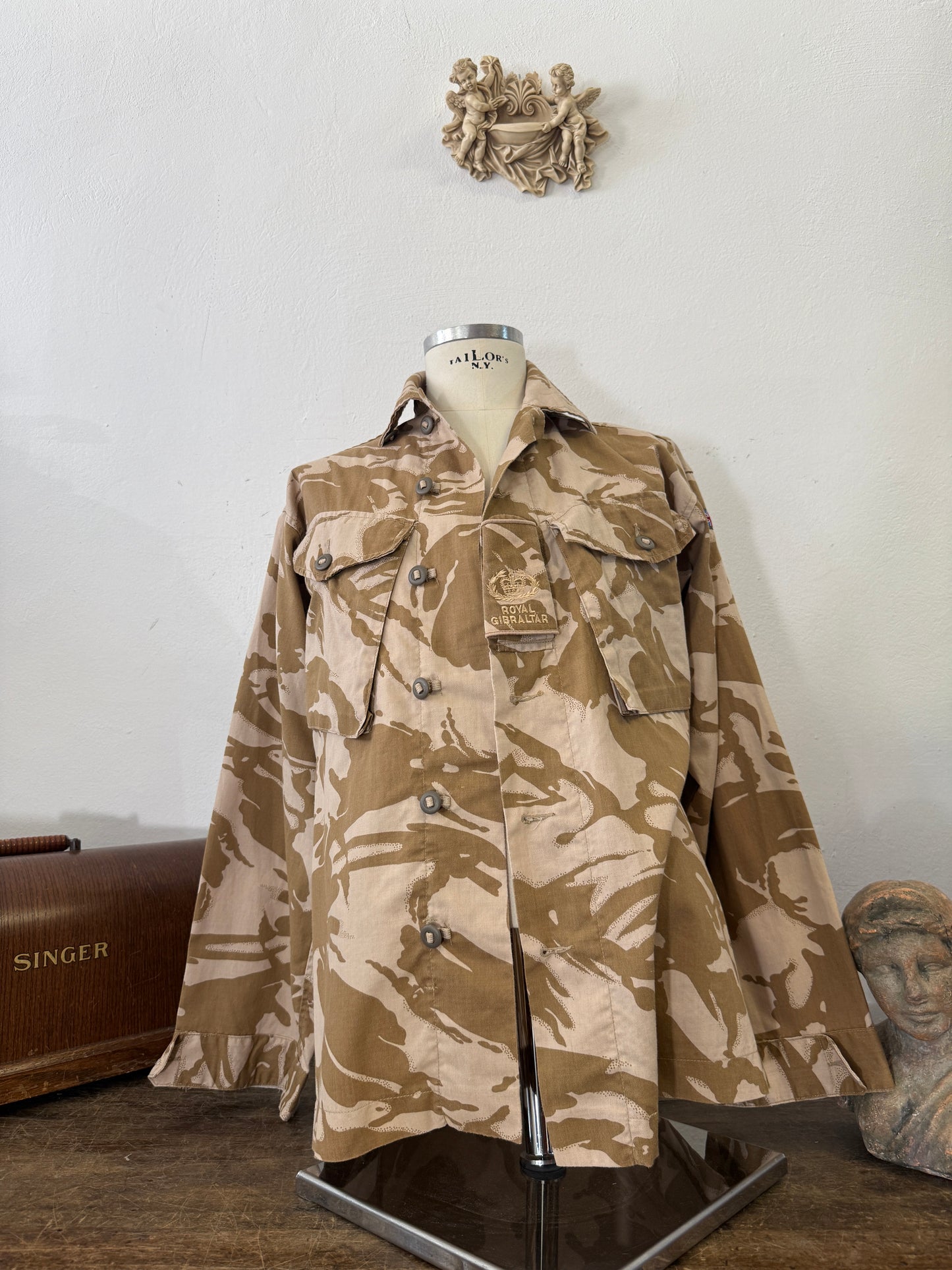 Vintage British Army Dpm Jacket “L/XL”