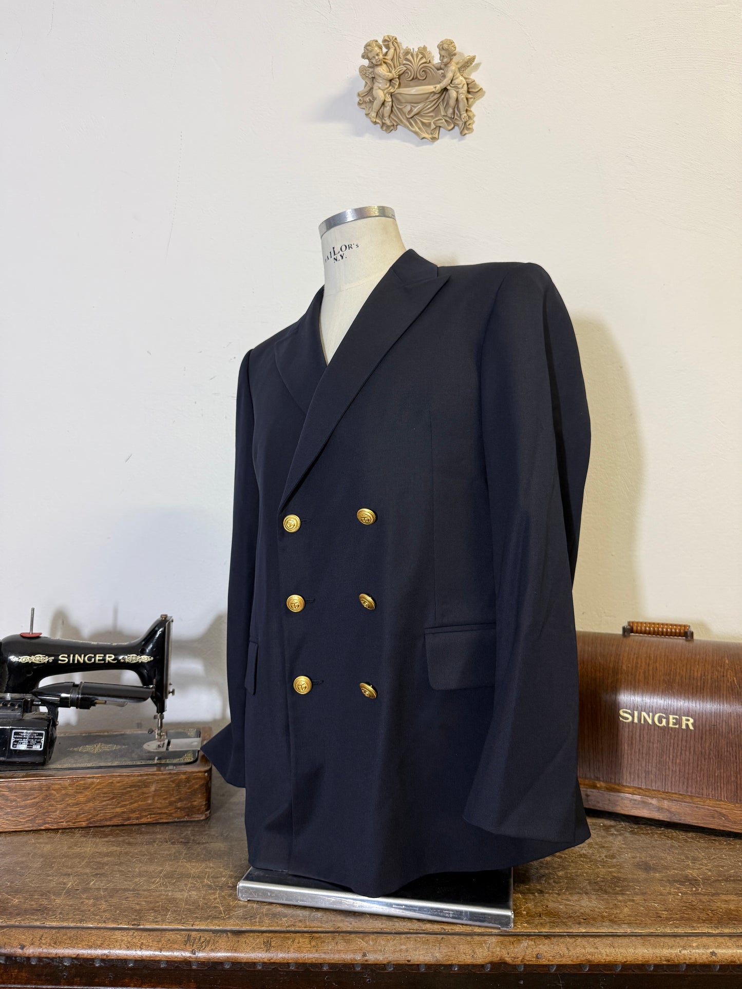 Vintage 00’s Italian Navy Double Breasted Jacket “XL”