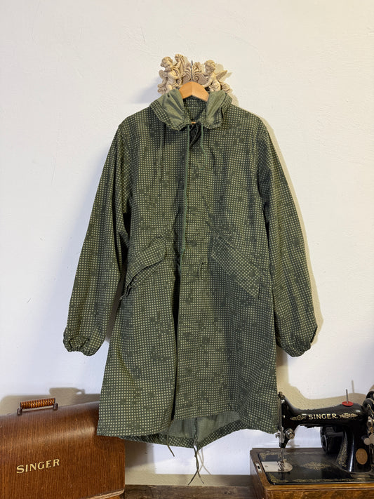 Vintage U.S. Army Night Camouflage Military Parka “M/L”