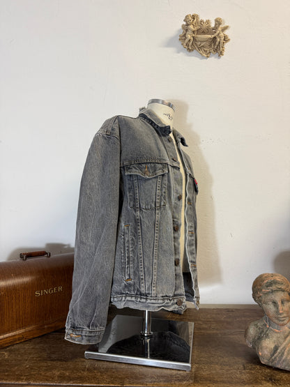 Vintage Levi’s Jacket “L/XL”