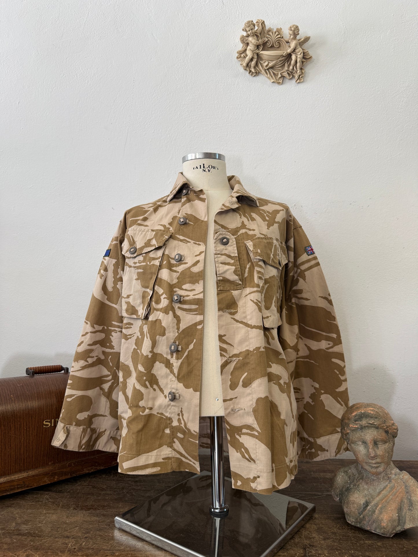 Vintage British Army Dpm Jacket “M”