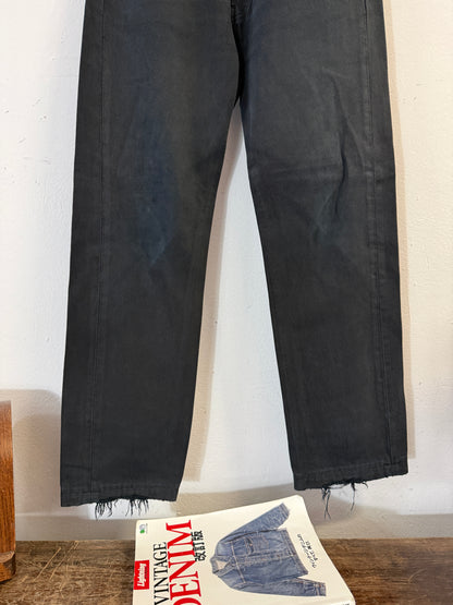Vintage Levi’s 501 “W31 L32”