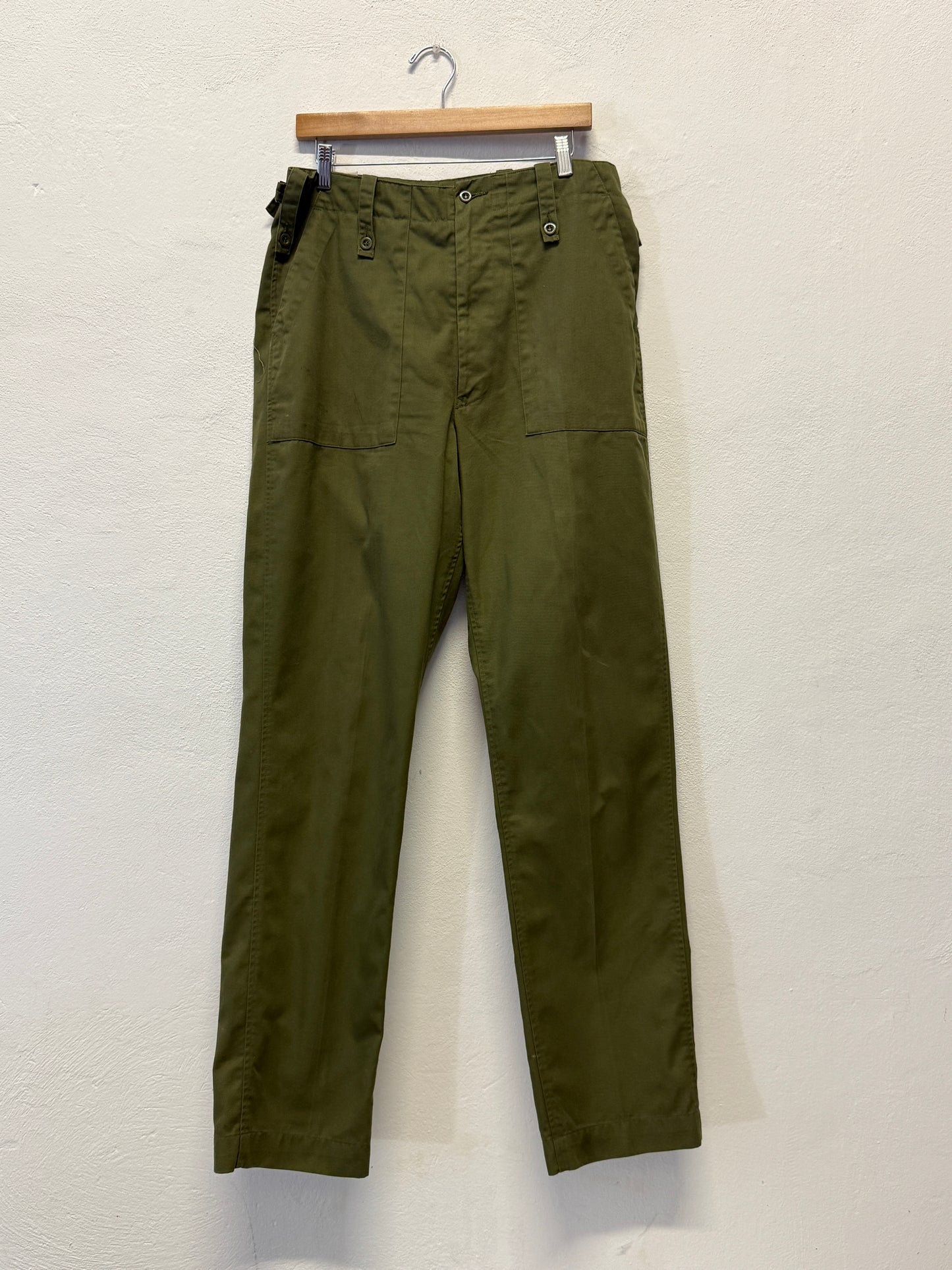 Vintage British Fatigue Army Pants “W34”