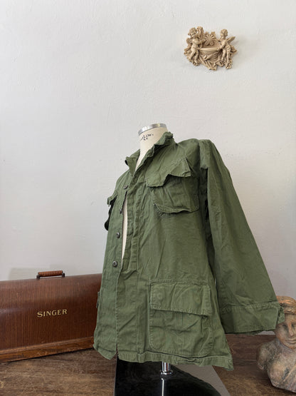 Vintage 60’s Jungle Jacket Us Army “M”