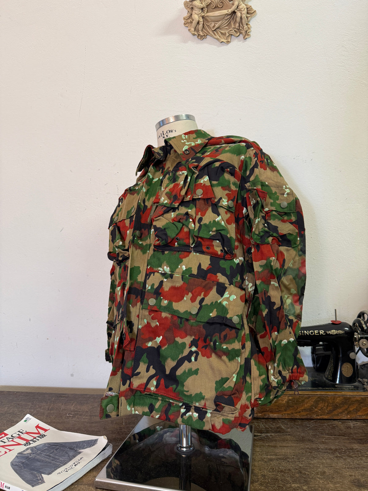 Vintage Swiss Army Camo Jacket M70 “S/M”