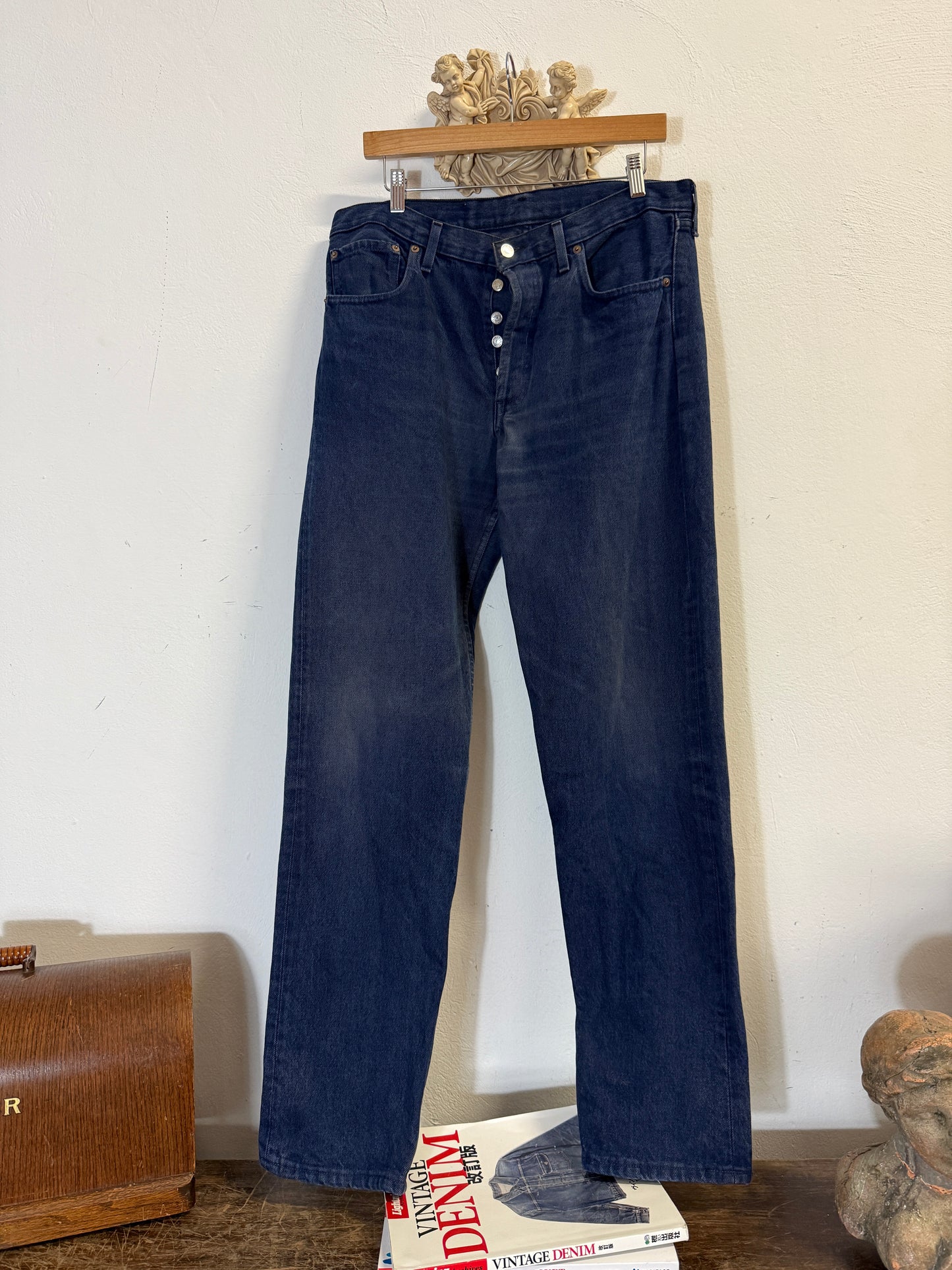 Vintage Levi’s 501 Made in Usa “W35 L34”