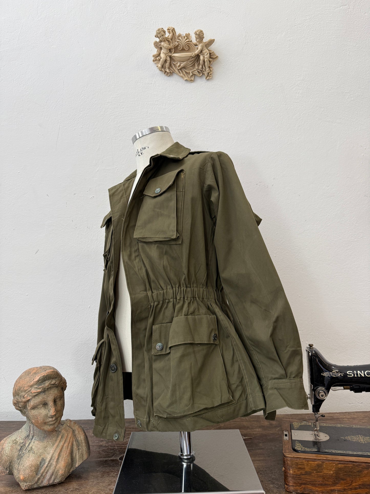 Vintage 80’s Italian Army Jacket “S”
