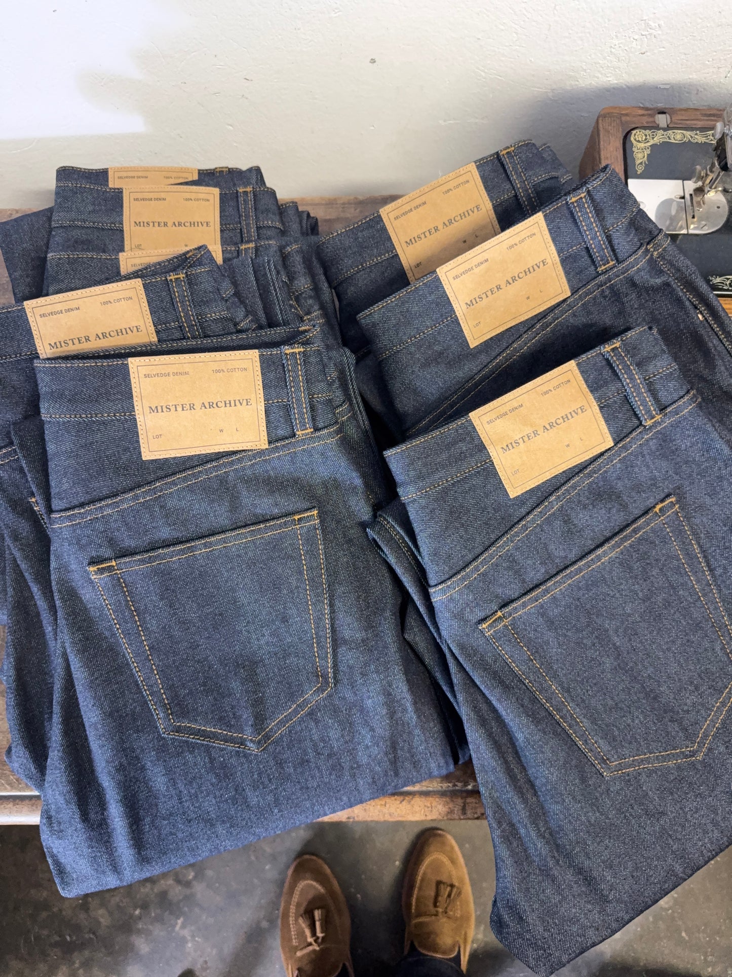 Selvedge Deep Indigo Raw Denim Pants Made in Italy - Mister Archive®