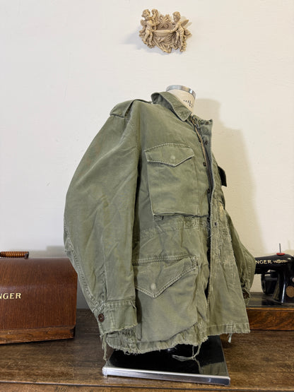 Distressed Vintage Field Jacket M51 US Army “L/XL”