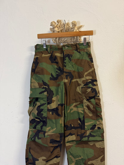 Vintage Woodland Camo Cargo Pants Us Army “W26”