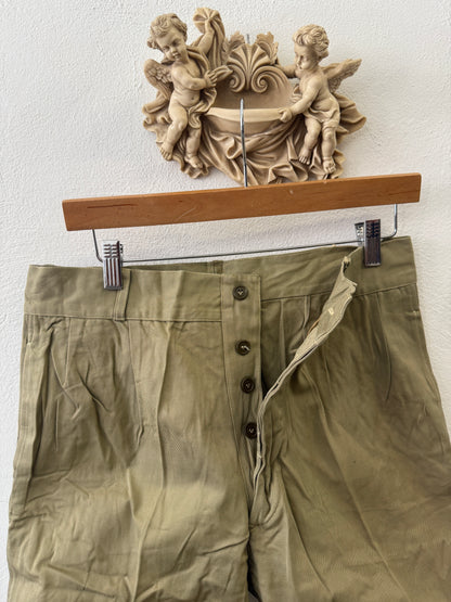 Vintage Italian Army Shorts with Buttons 84 cm