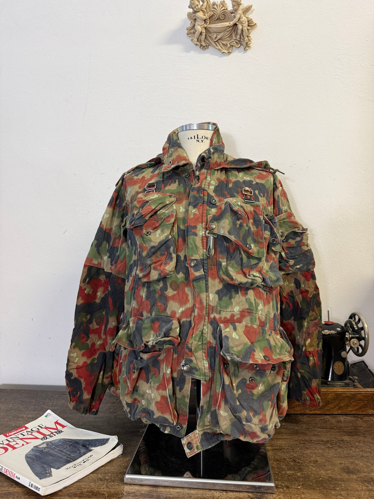 Vintage Swiss Army Camo Jacket M70 “L/XL”