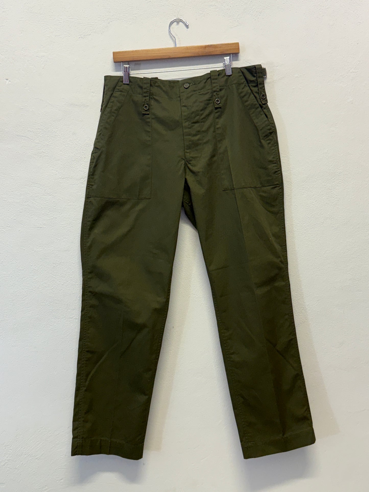Vintage British Fatigue Army Pants “W35”
