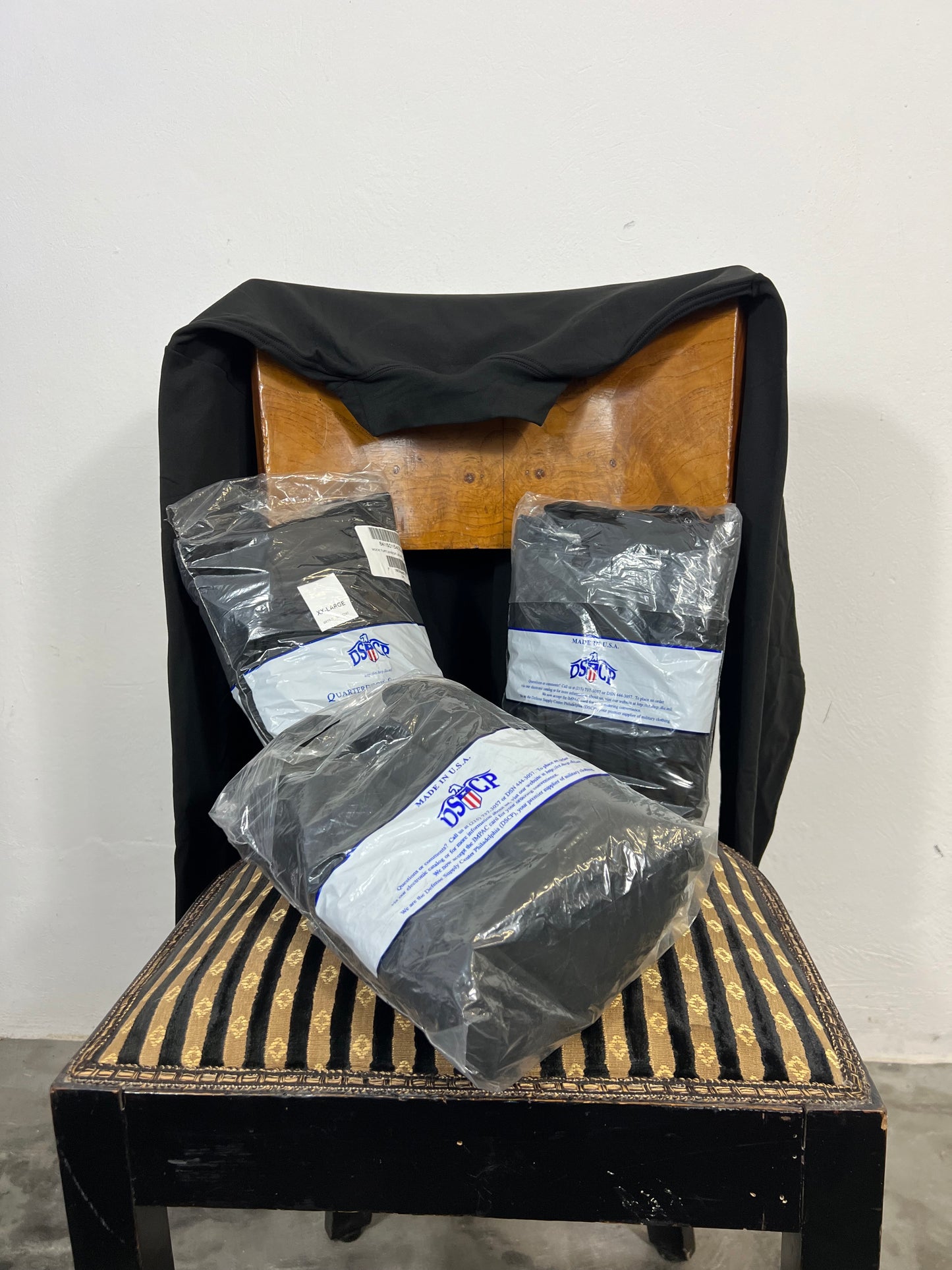 Deadstock Jersey Mock Turtleneck Fabriqué aux États-Unis « XL »