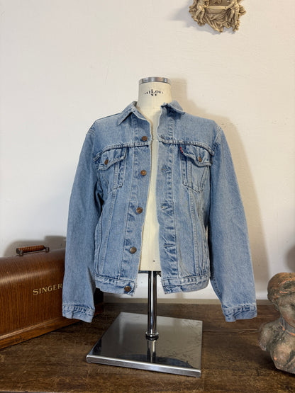 Vintage Levi’s Jacket “M”