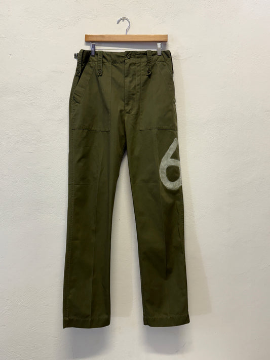 Vintage British Fatigue Army Pants “W31”