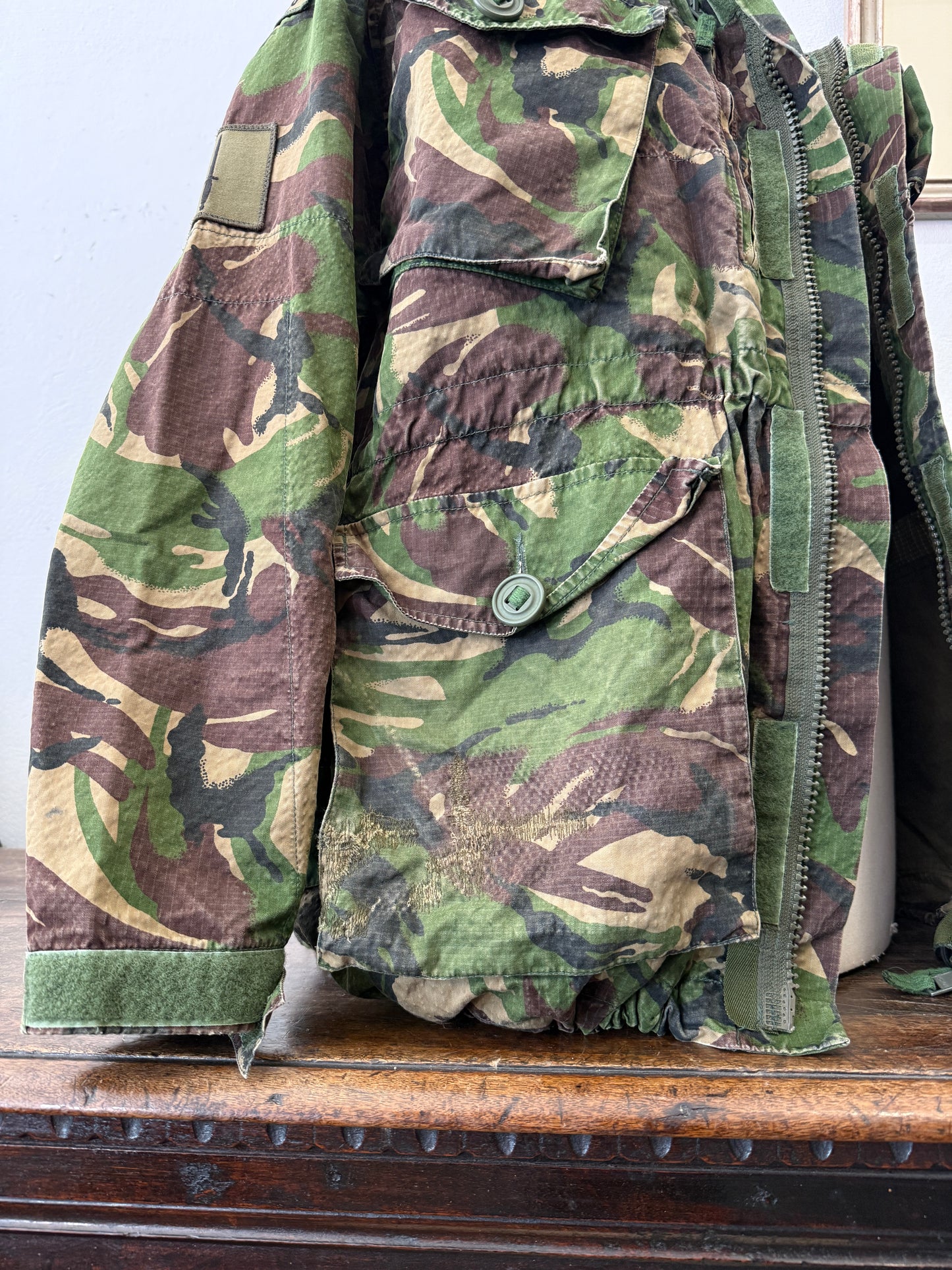 Vintage 90’s British Army Jacket “L/XL”