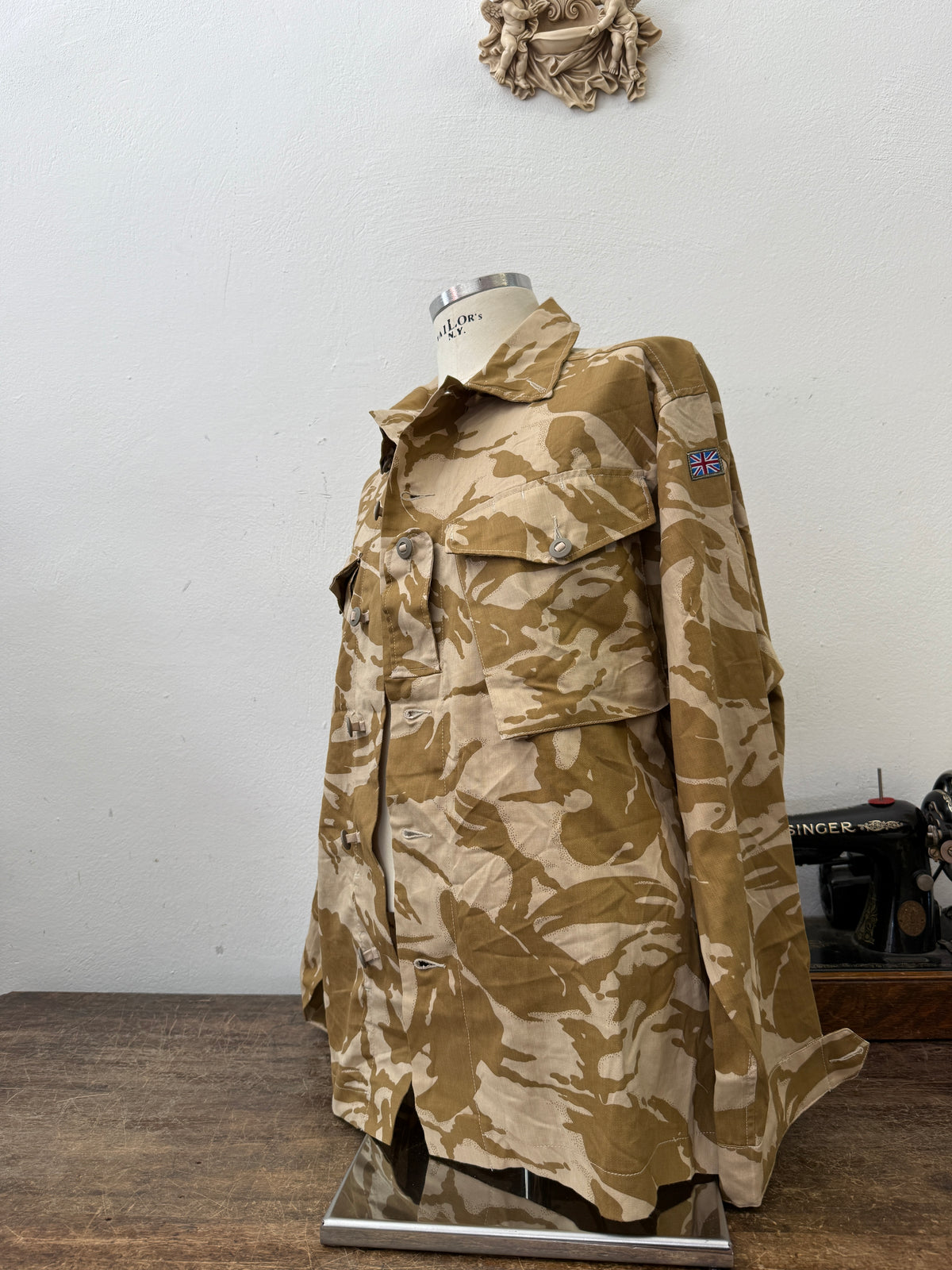 Vintage British Army Dpm Jacket “XL”