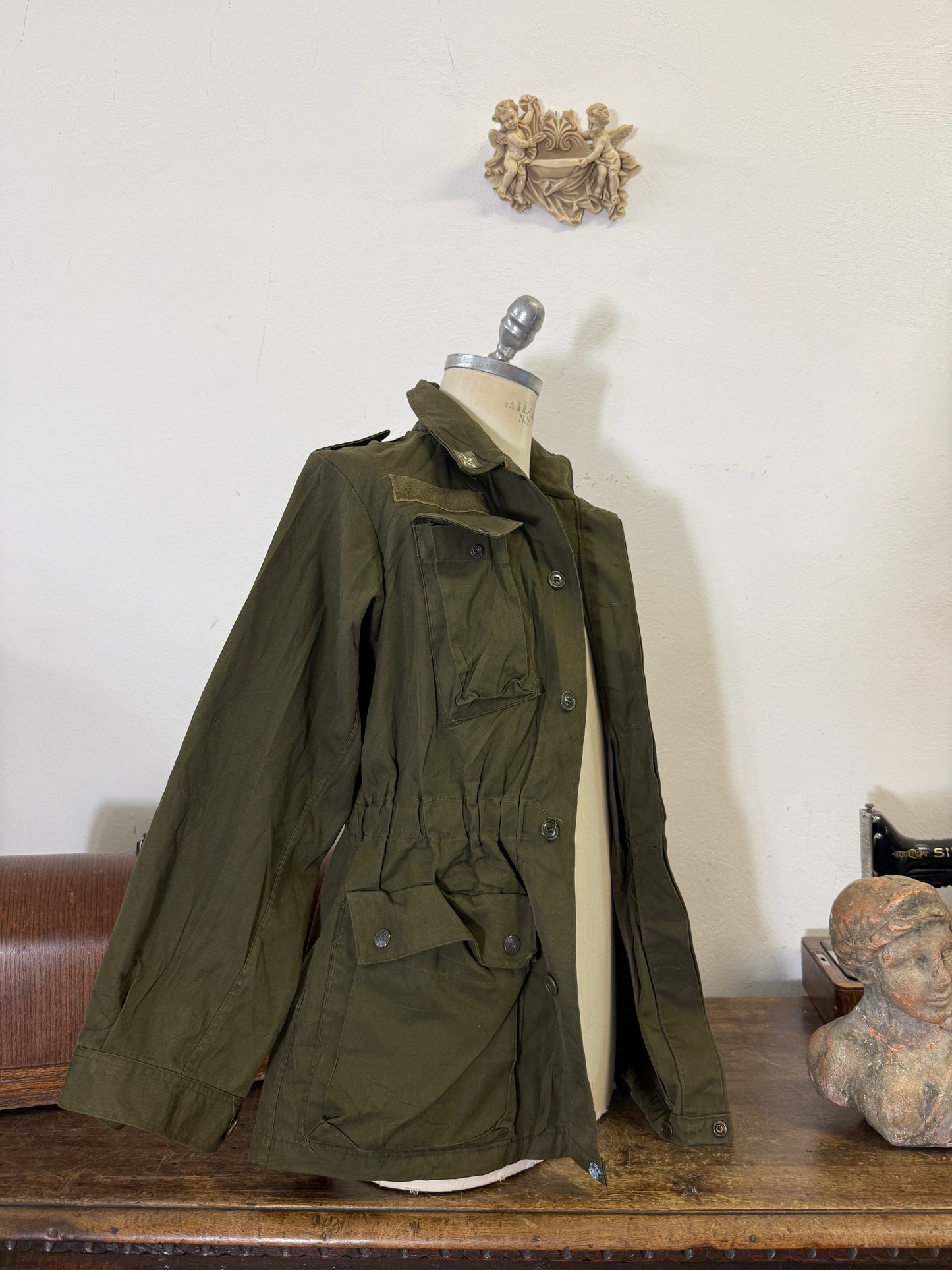 Vintage 80’s Italian Army Jacket “M”