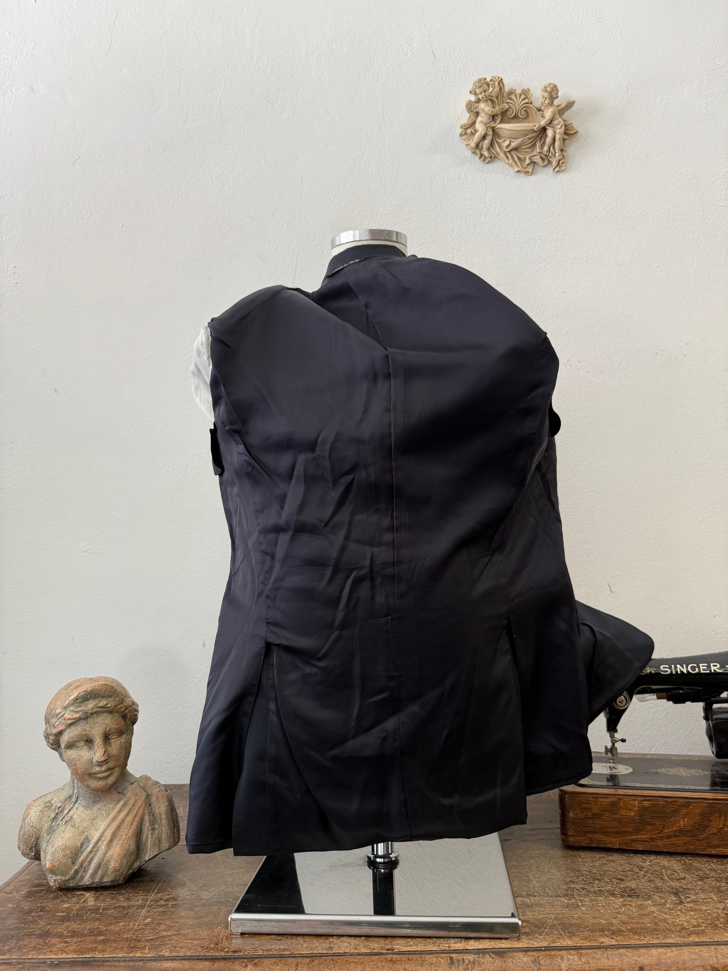 Vintage 90’s Canali Blazer “L”