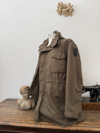 Vintage 90’s Austrian Army Jacket “XL”