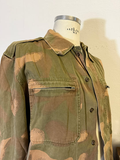 Vintage 90’s Hungarian Army Overshirt “L/XL”