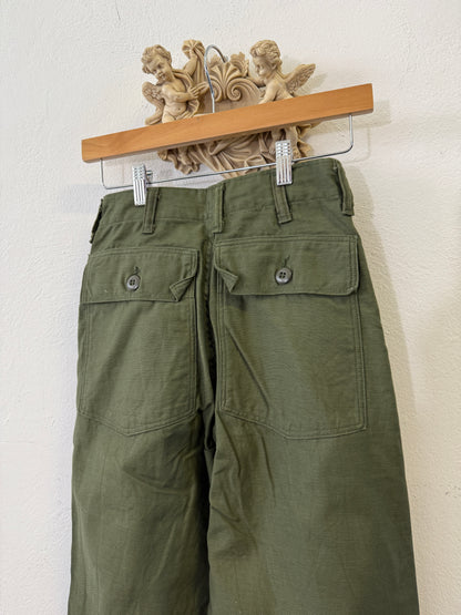 Vintage Fatigue Pants Us Army “W25”