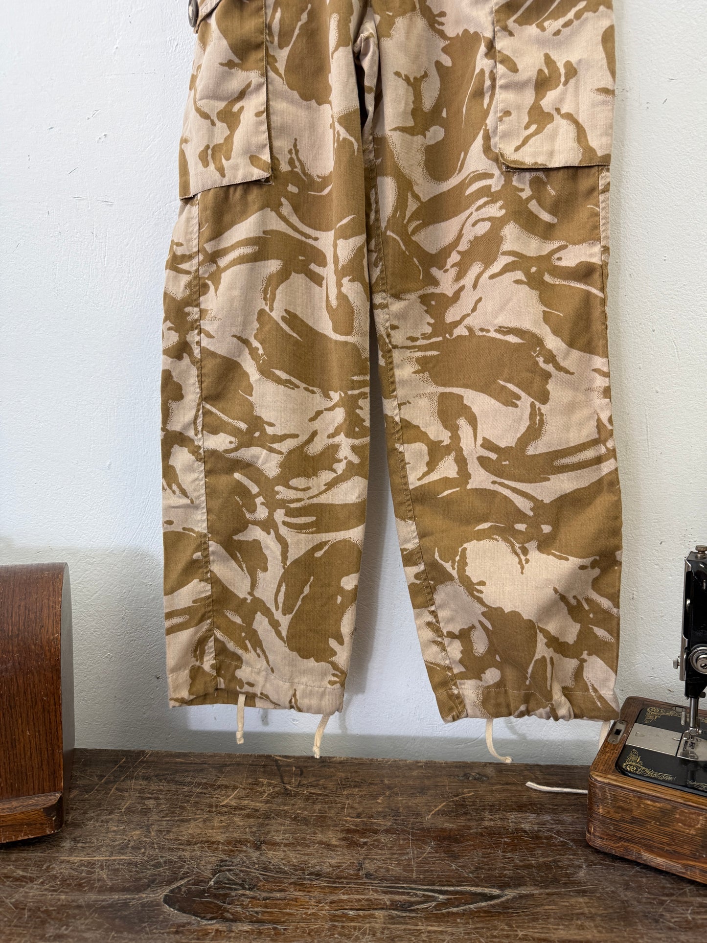 Vintage British Army Camo Cargo Pants “W30”