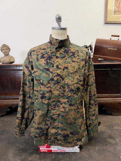 Vintage U.S. Marines Jacket JOHNSONMOYNEUR “L/XL”