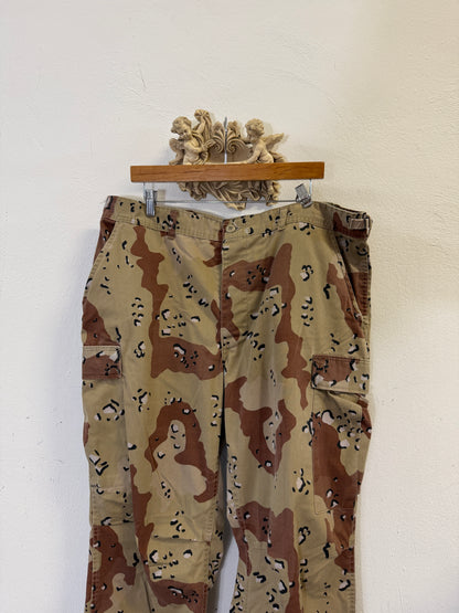 Vintage Desert Chocolate Cargo Pants Us Army “W40”