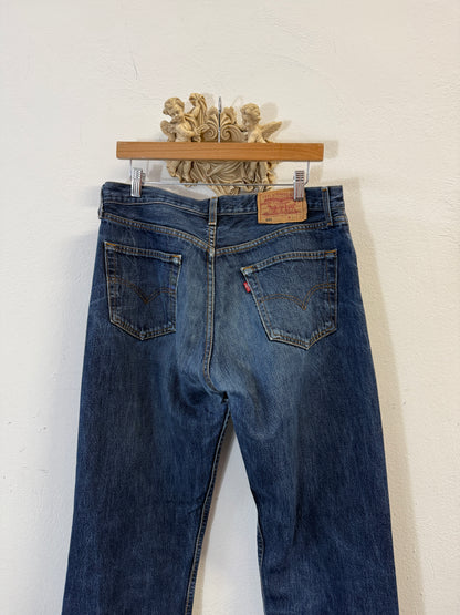 Vintage Levi’s 501 “W34 L34”