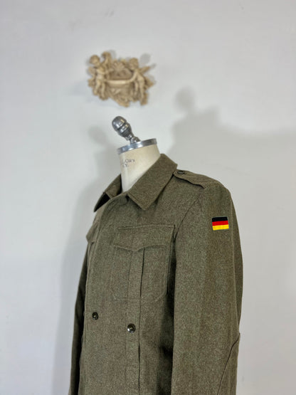 veste en laine de l’armée allemande vintage