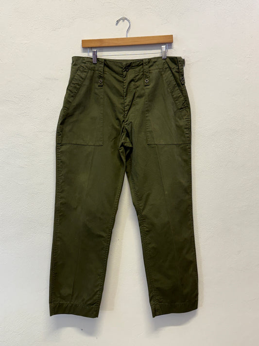 Vintage British Fatigue Army Pants “W33”