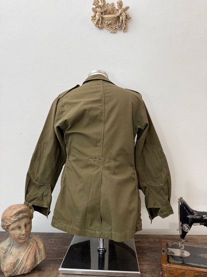 Vintage 80’s Italian Army Jacket “S”