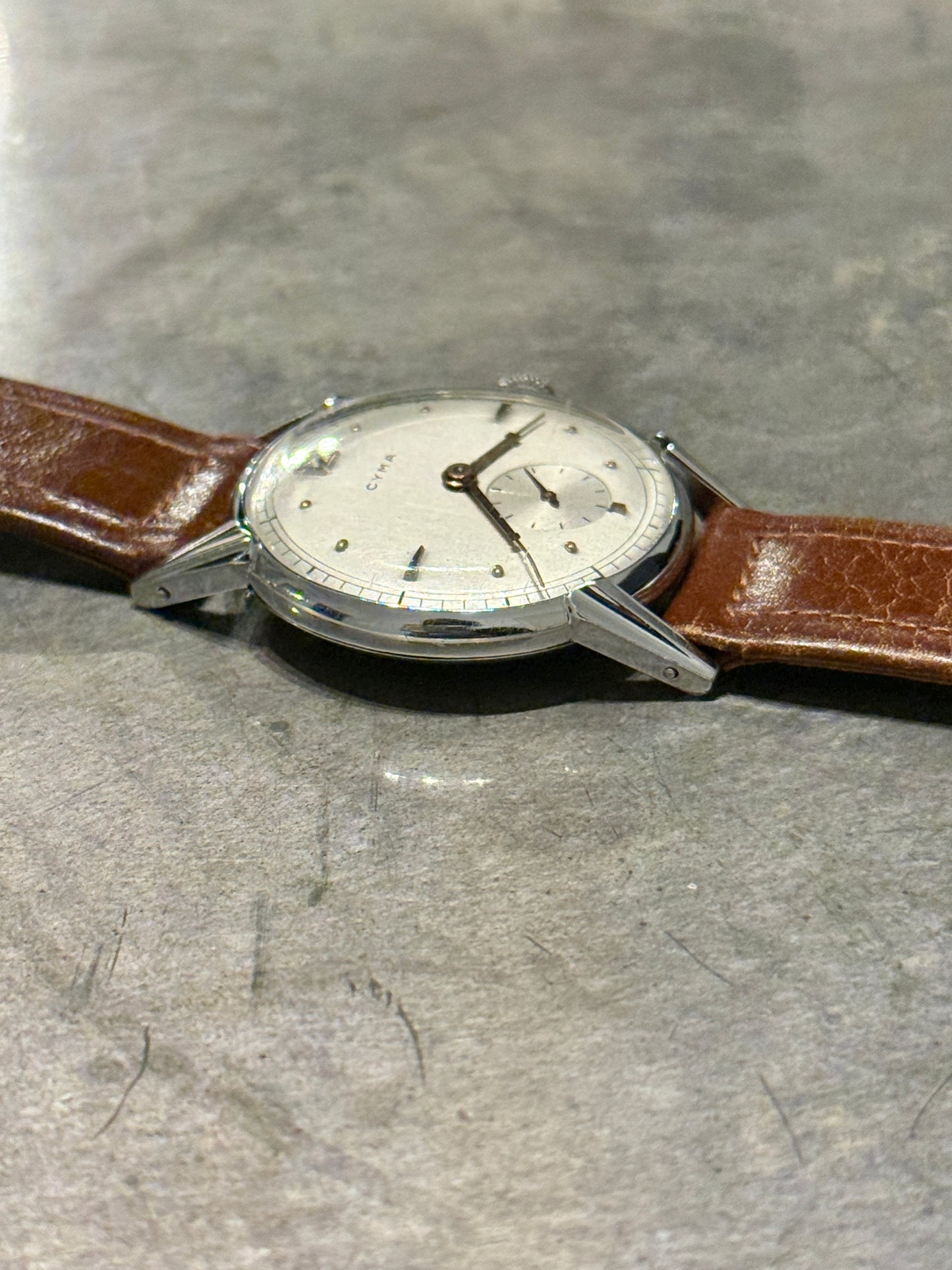 50’s Cyma Watch - Vintageur