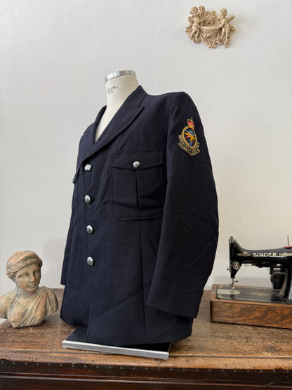 Vintage Ministry of Defence Guard Service Uniform Jacket – 1990s UK “L/XL”