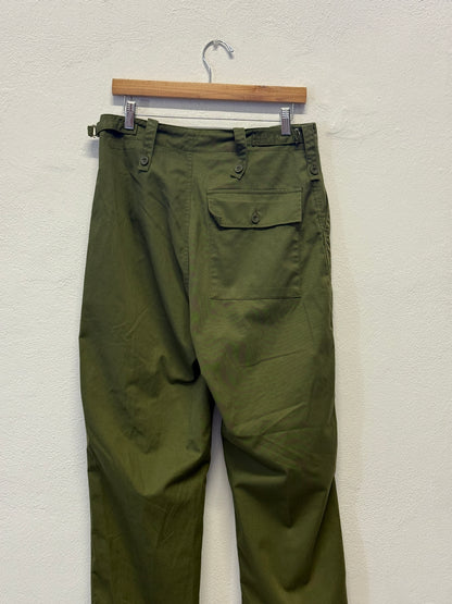 Vintage British Fatigue Army Pants “W31”
