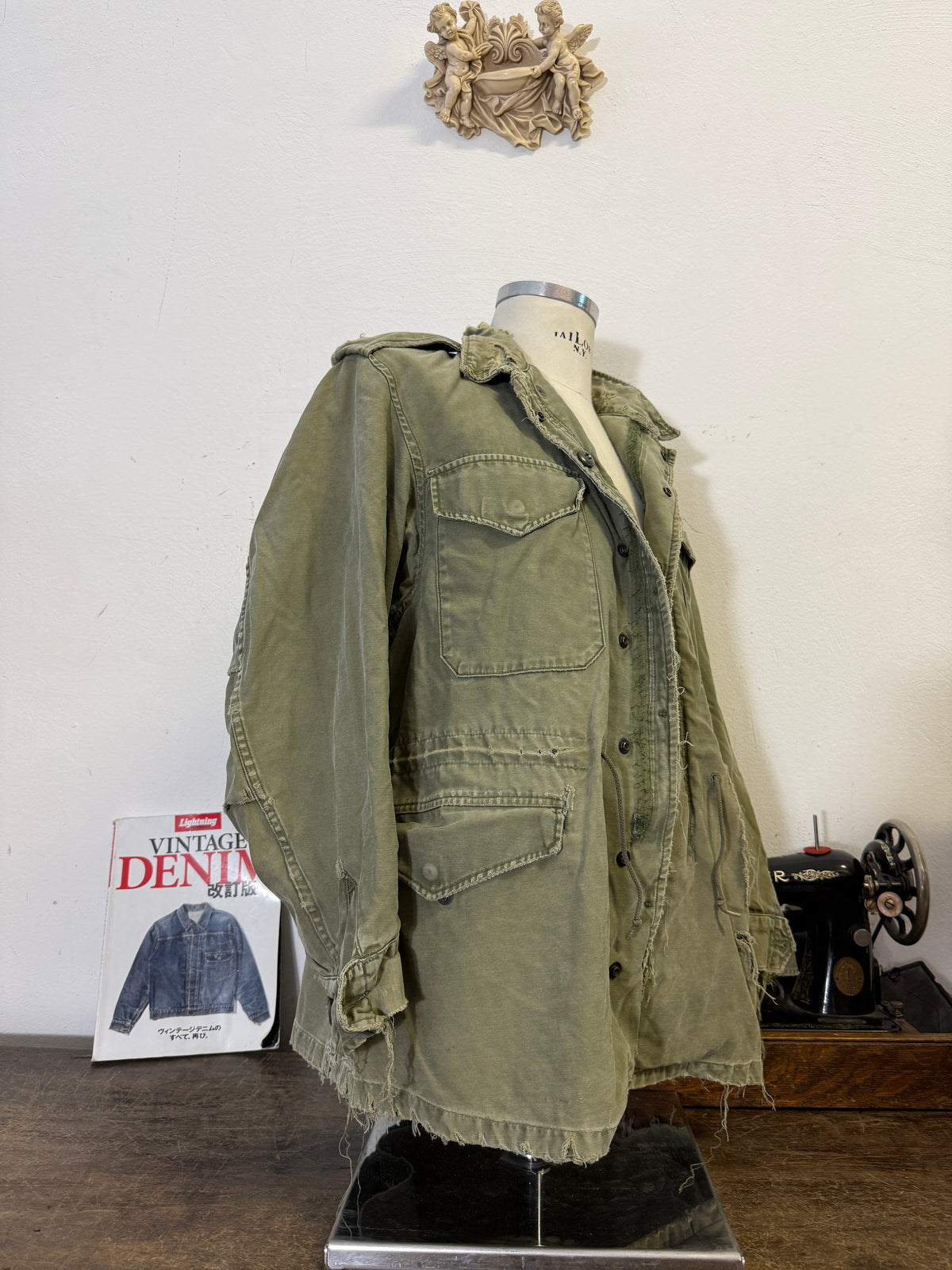 Vintage Distressed US Army M-51 Field Jacket “S/M”