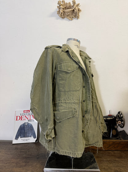 Vintage Distressed US Army M-51 Field Jacket “S/M”