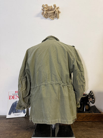 Vintage Distressed US Army M-51 Field Jacket “S/M”