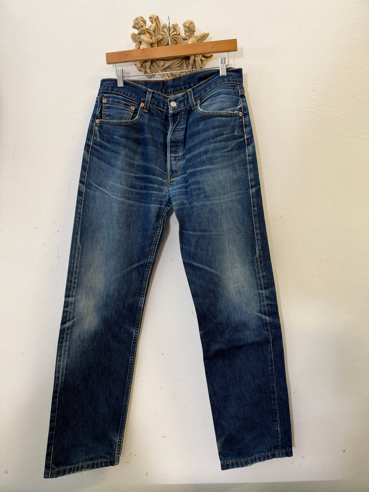 Vintage Levi’s 501 “W32 L32”
