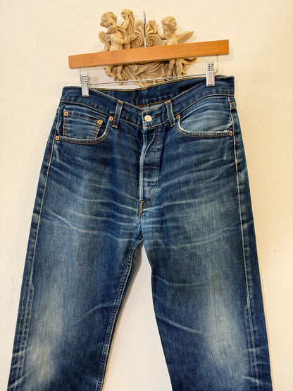 Vintage Levi’s 501 “W32 L32”