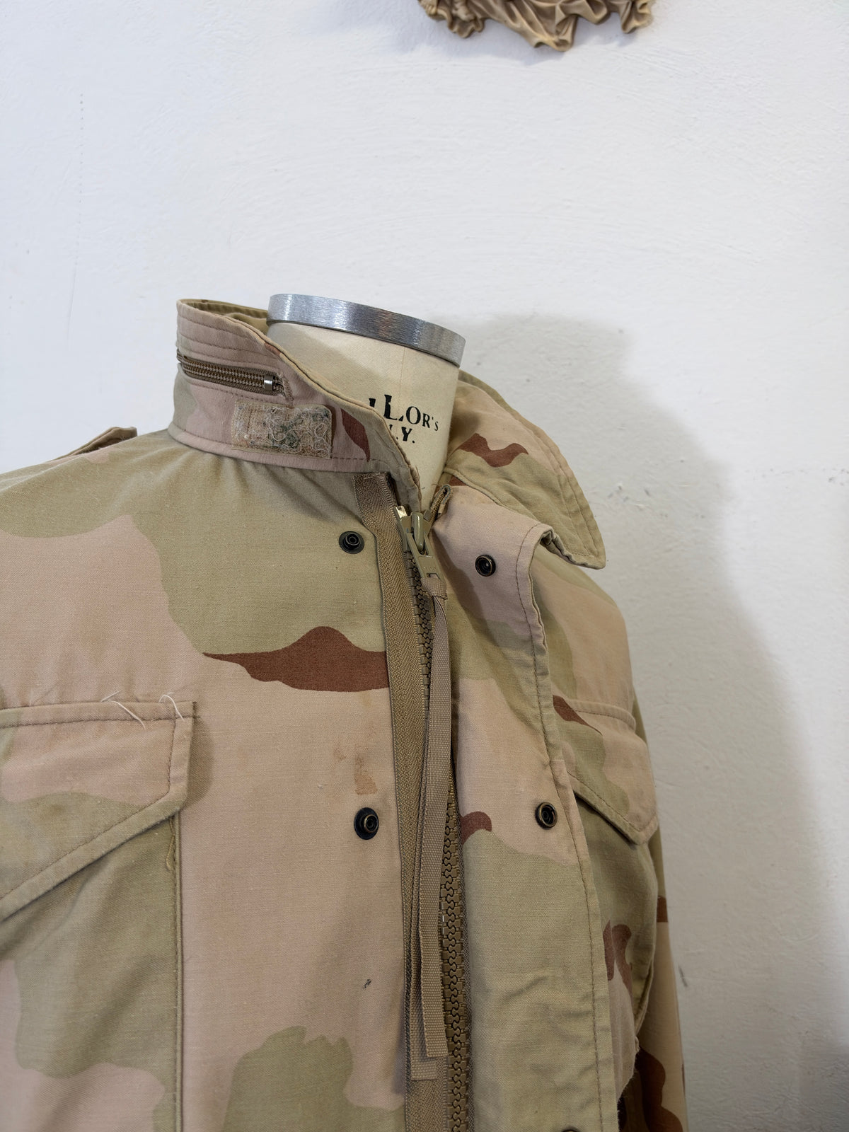 Vintage Desert Field Jacket M65 Us Army  “L/XL”